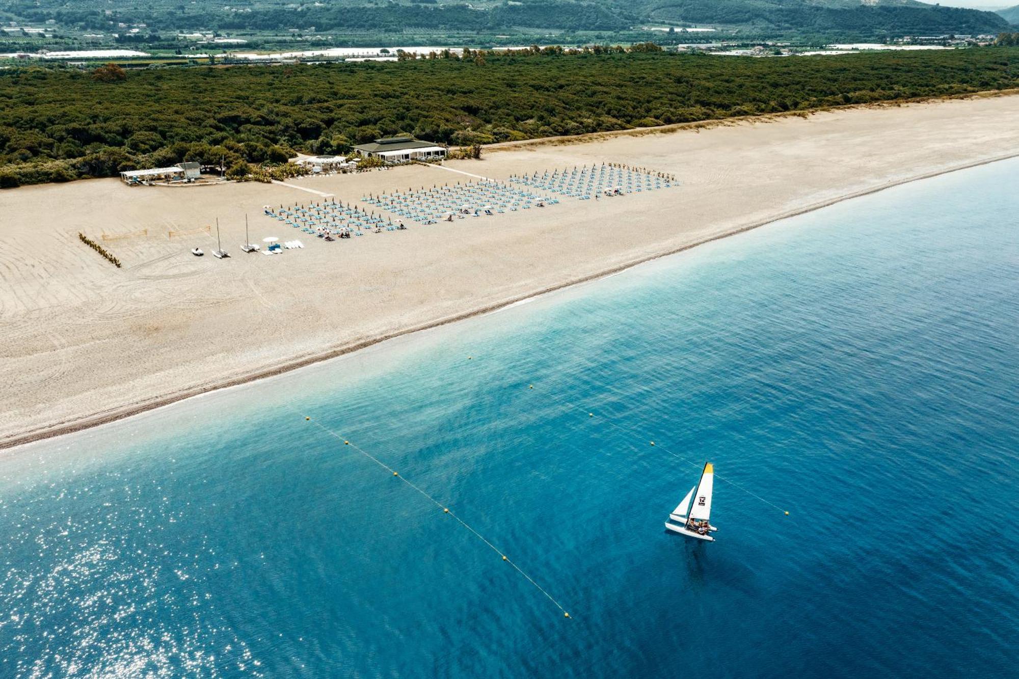 Falkensteiner Club Funimation Garden Calabria Curinga Bagian luar foto